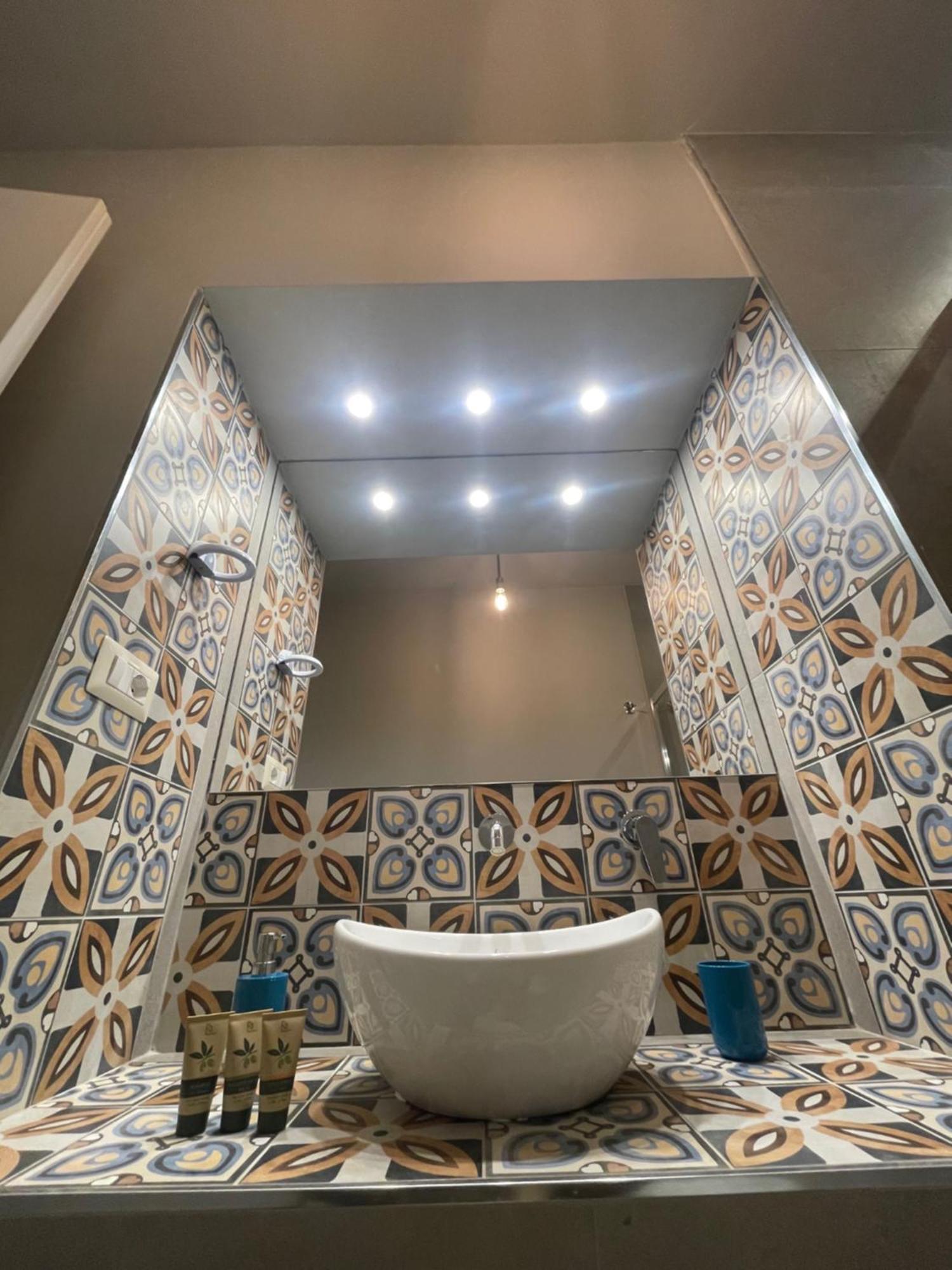 D'Angio Rooms-Manfredi Homes&Villas Манфредония Экстерьер фото