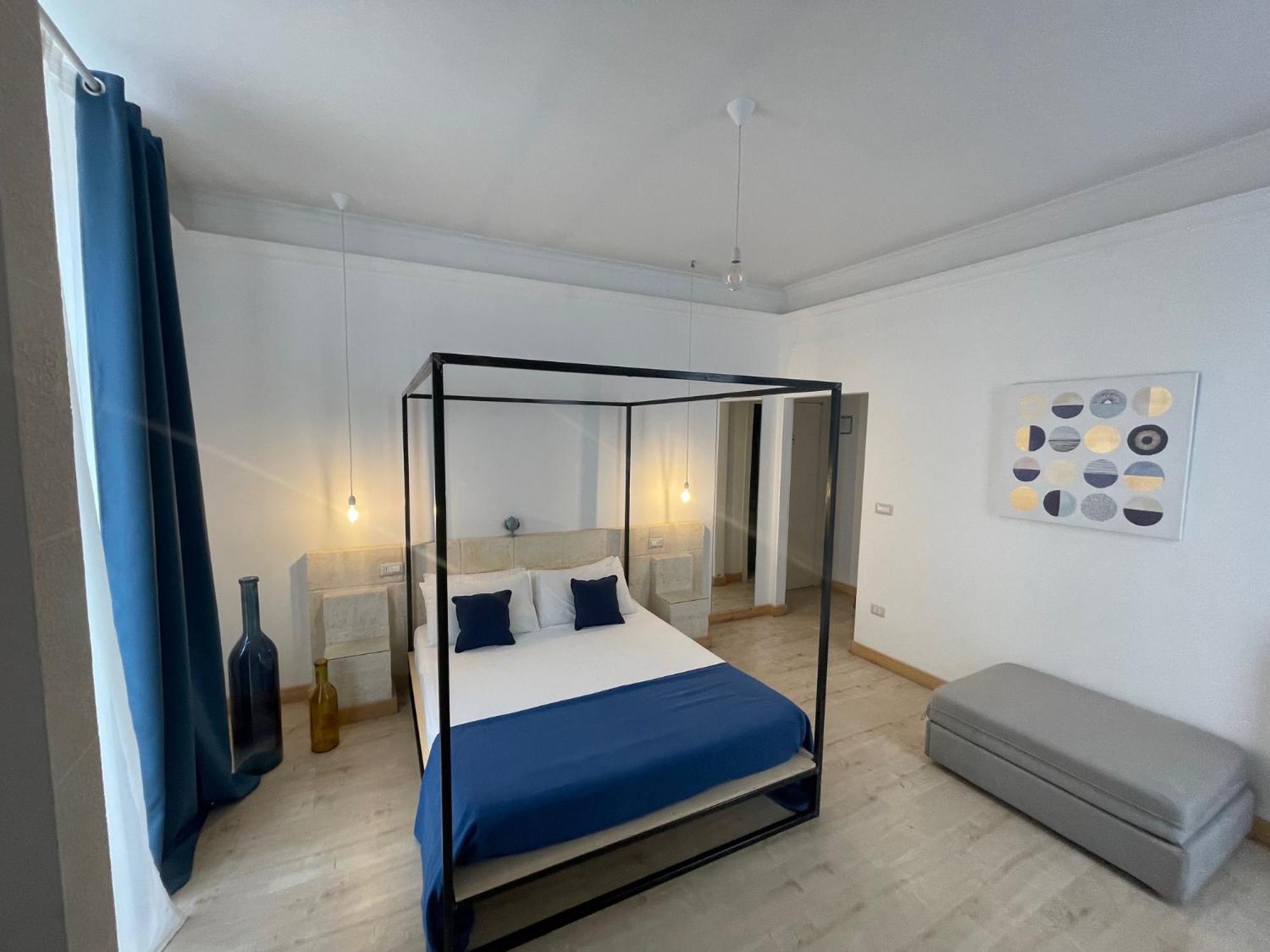 D'Angio Rooms-Manfredi Homes&Villas Манфредония Экстерьер фото