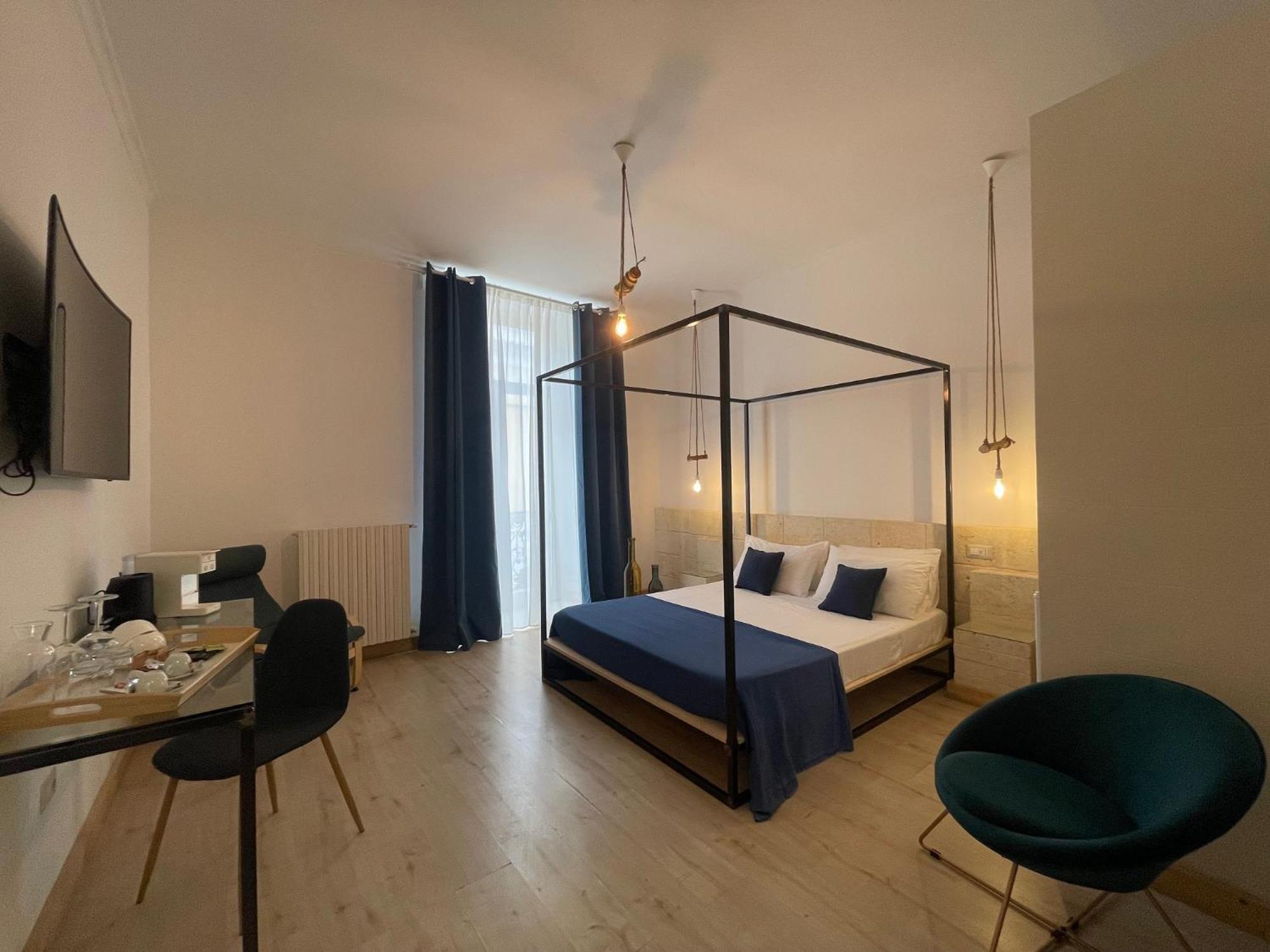 D'Angio Rooms-Manfredi Homes&Villas Манфредония Экстерьер фото