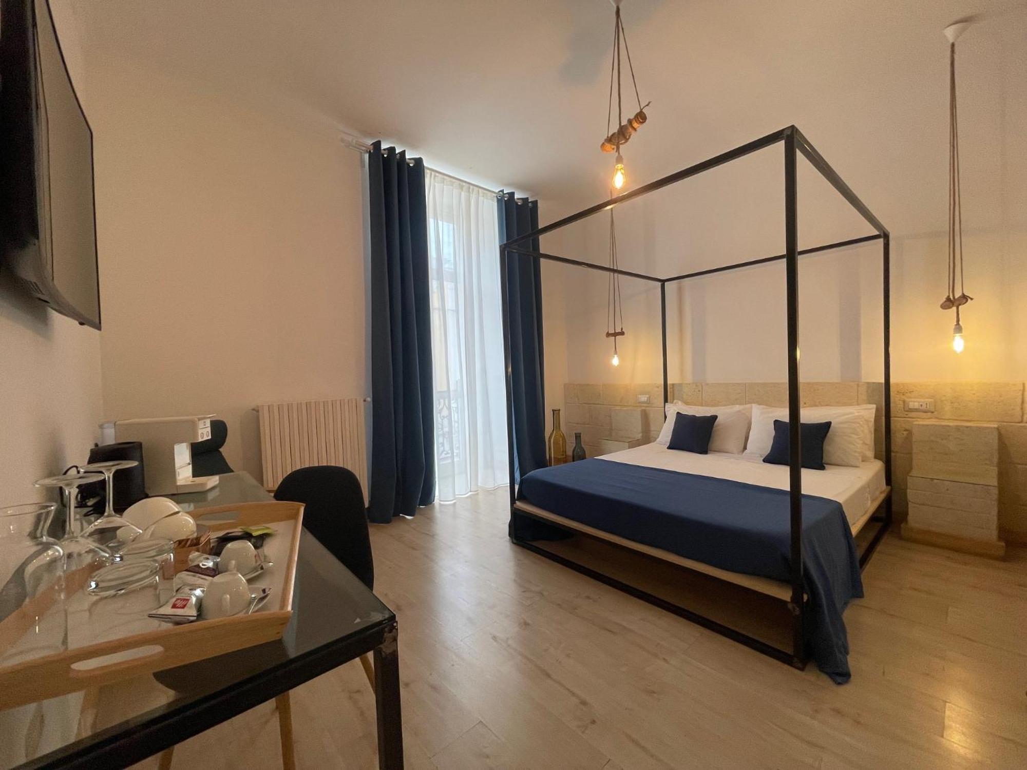D'Angio Rooms-Manfredi Homes&Villas Манфредония Экстерьер фото